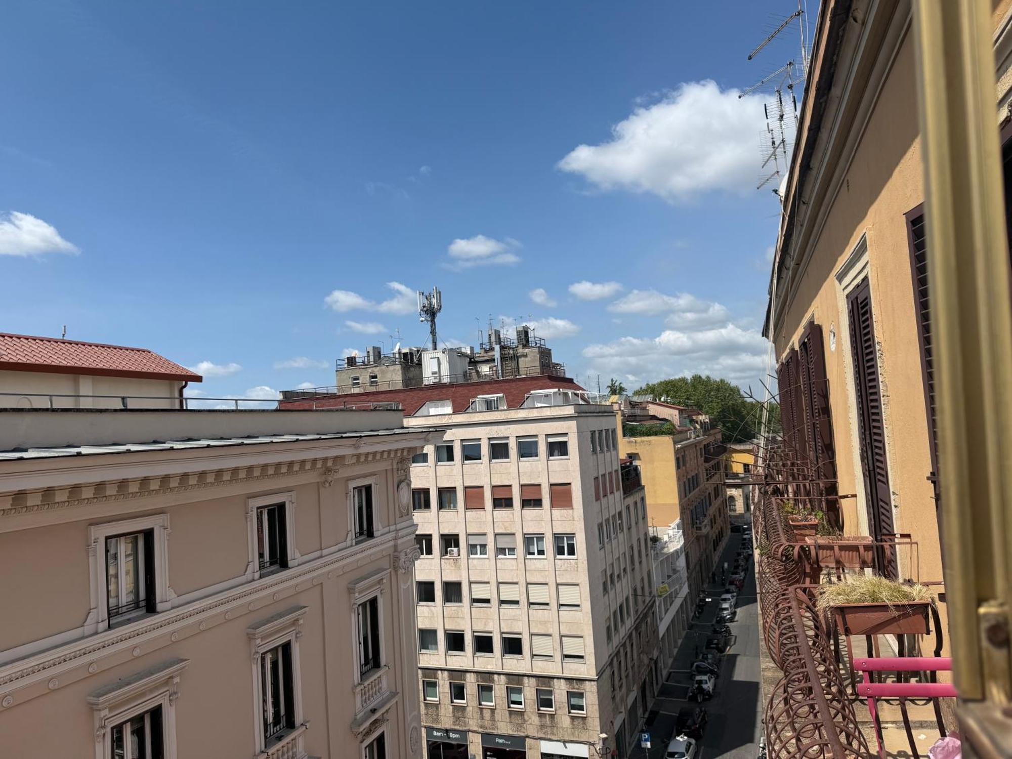 Anthony House, Anthony Floor 3, Castro Pretorio Apartment Рим Екстериор снимка