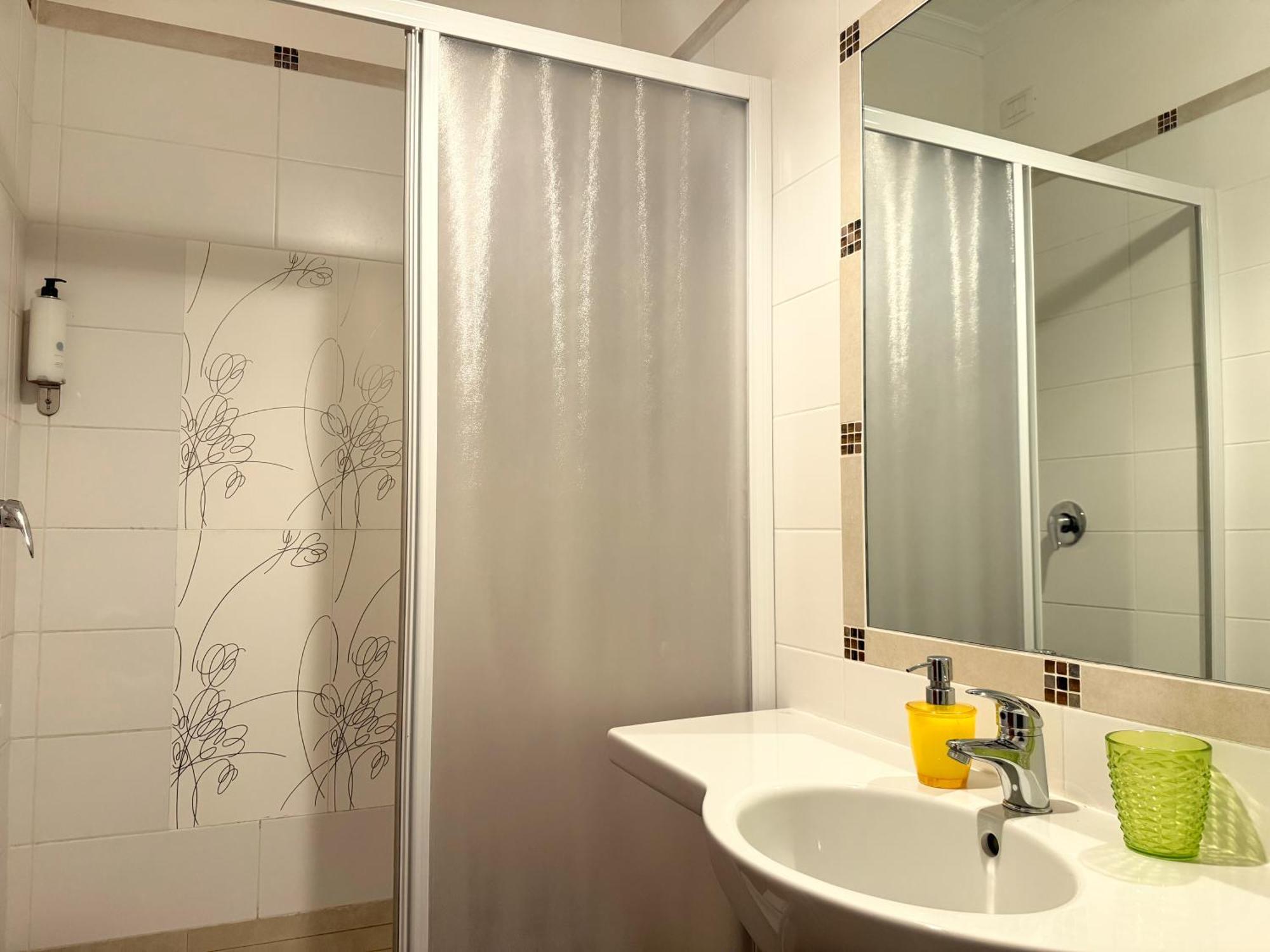 Anthony House, Anthony Floor 3, Castro Pretorio Apartment Рим Екстериор снимка